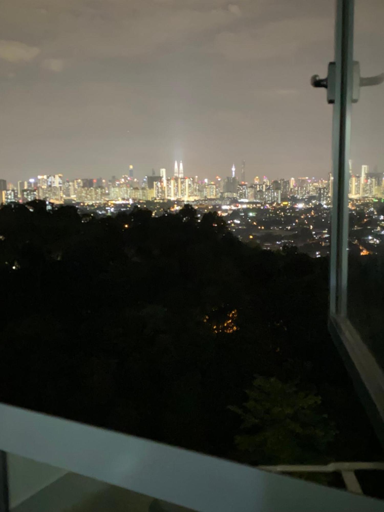 Ayuman Suites, Gombak With Kl City View Kuala Lumpur Bagian luar foto