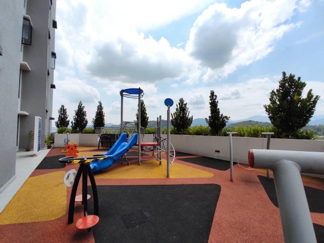 Ayuman Suites, Gombak With Kl City View Kuala Lumpur Bagian luar foto